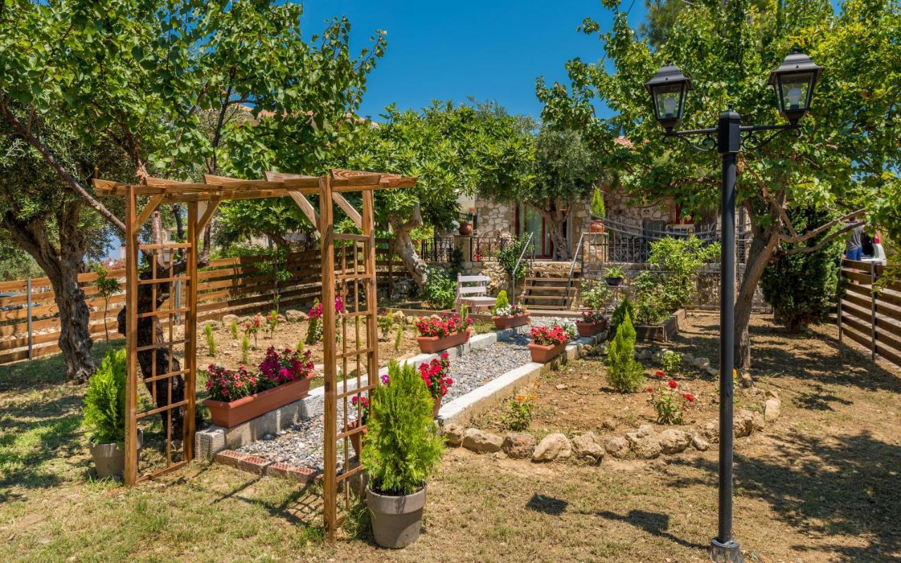 Casa Petra - Stone Cottage Farmhouses Argassi Exterior foto