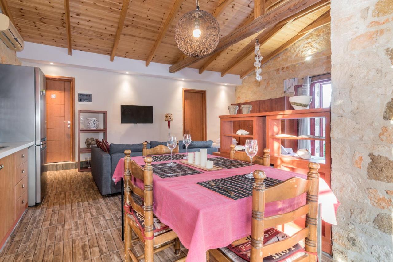 Casa Petra - Stone Cottage Farmhouses Argassi Exterior foto