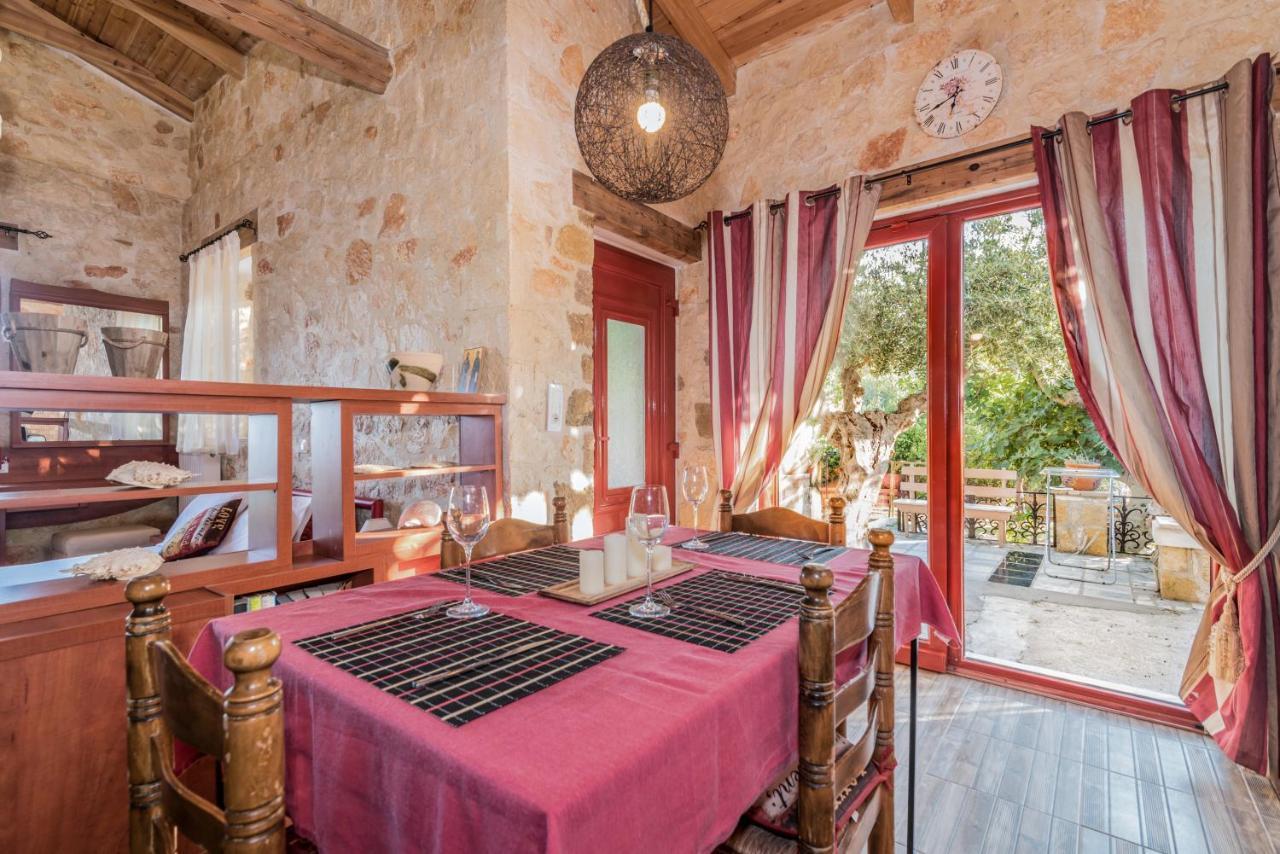 Casa Petra - Stone Cottage Farmhouses Argassi Exterior foto