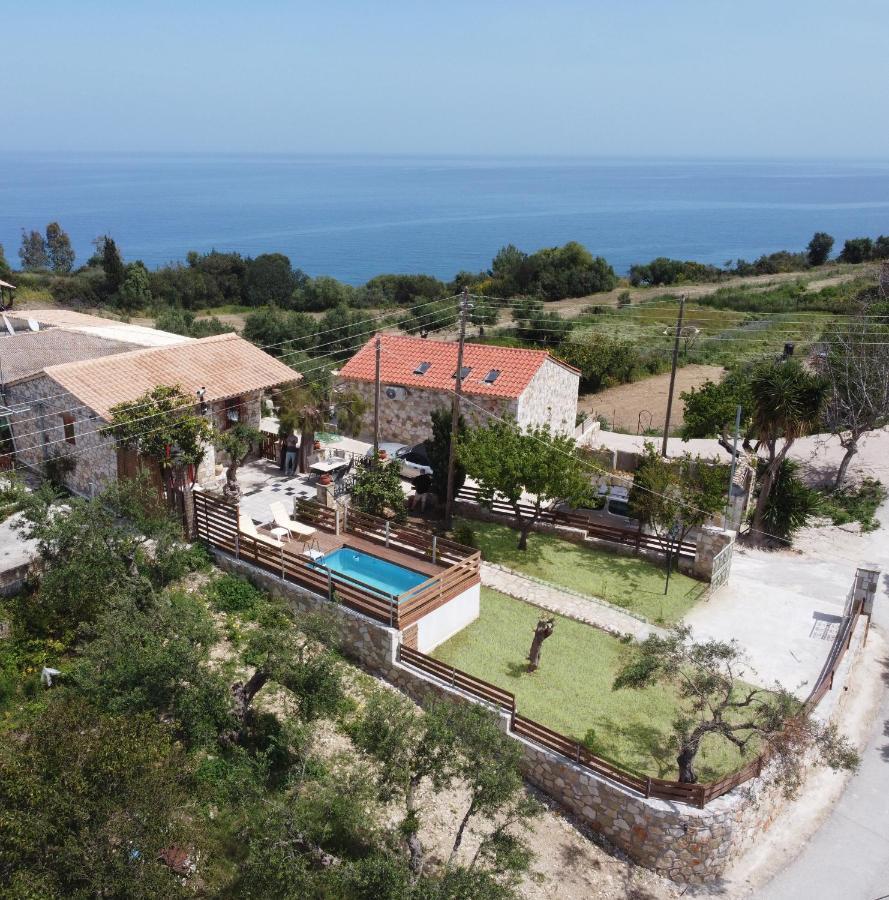 Casa Petra - Stone Cottage Farmhouses Argassi Exterior foto