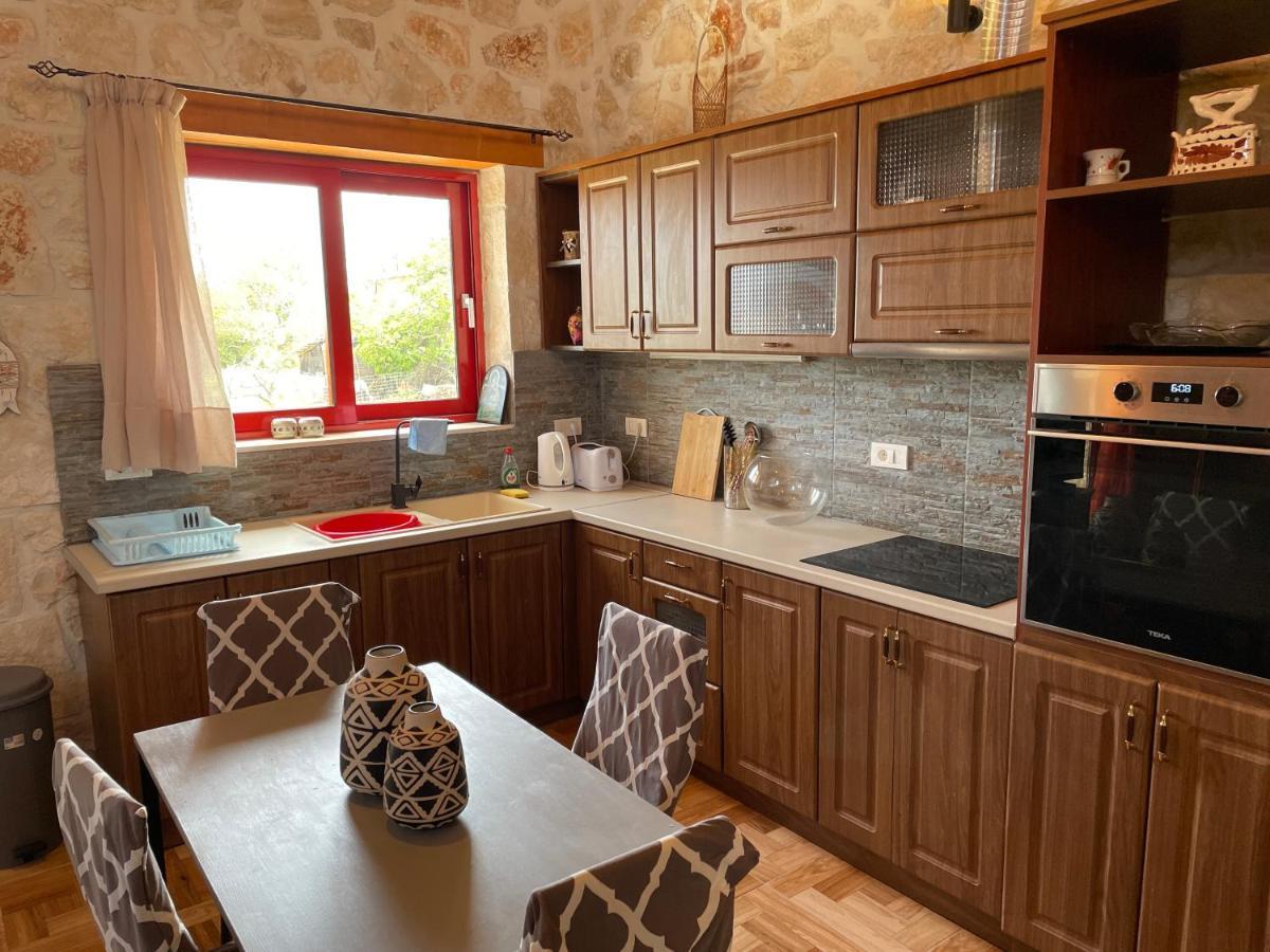 Casa Petra - Stone Cottage Farmhouses Argassi Exterior foto